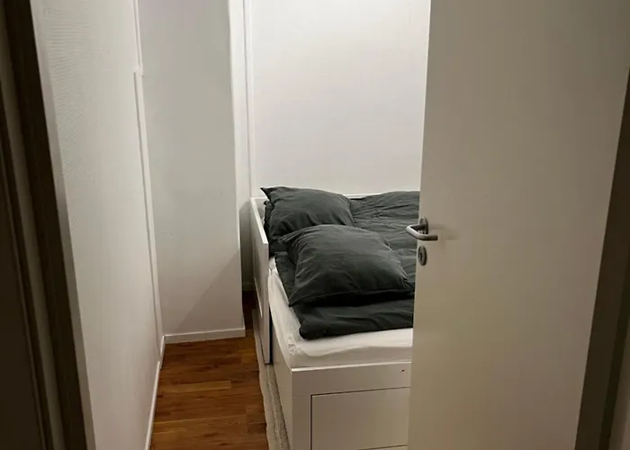 Prázdninový dům Cozy Place In A Location - Feel At Right Away!